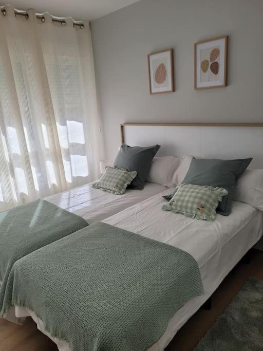 Apartamento Azabache サラゴサ エクステリア 写真