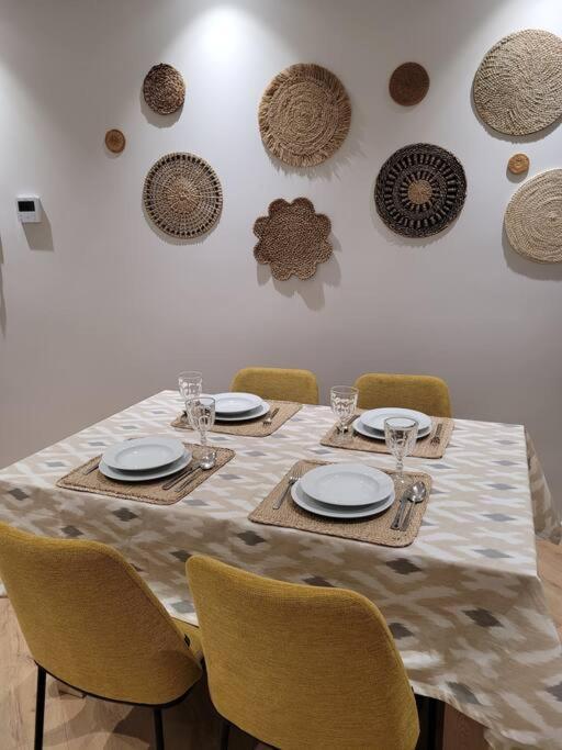 Apartamento Azabache サラゴサ エクステリア 写真
